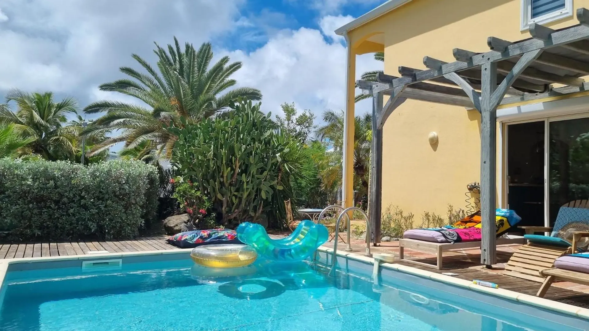 Villa Papaye Les Pieds Dans L'Eau Orient Bay Saint Martin